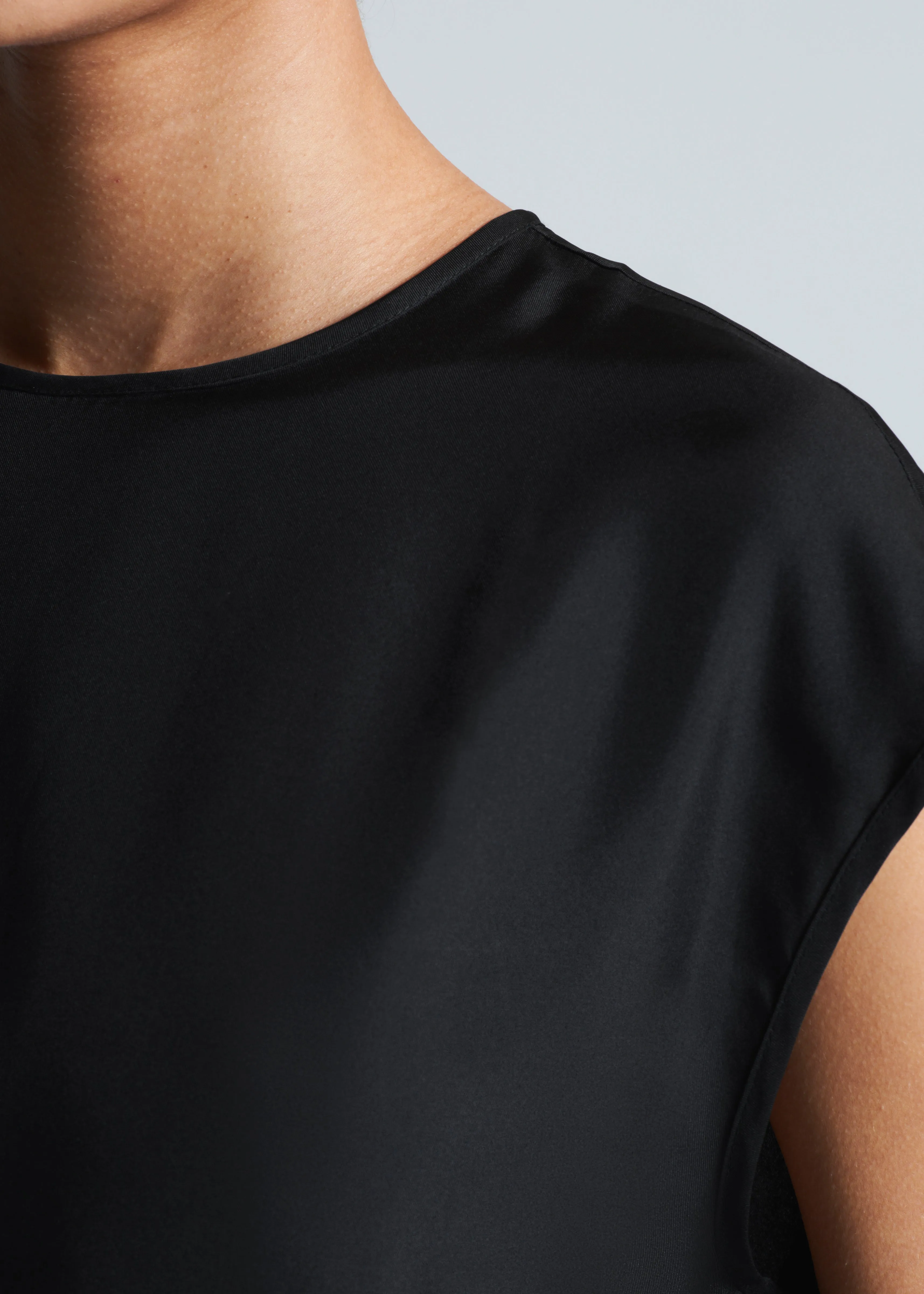 Dasha Top Black Silk Twill sold by ASCENO product image thumbnail 3