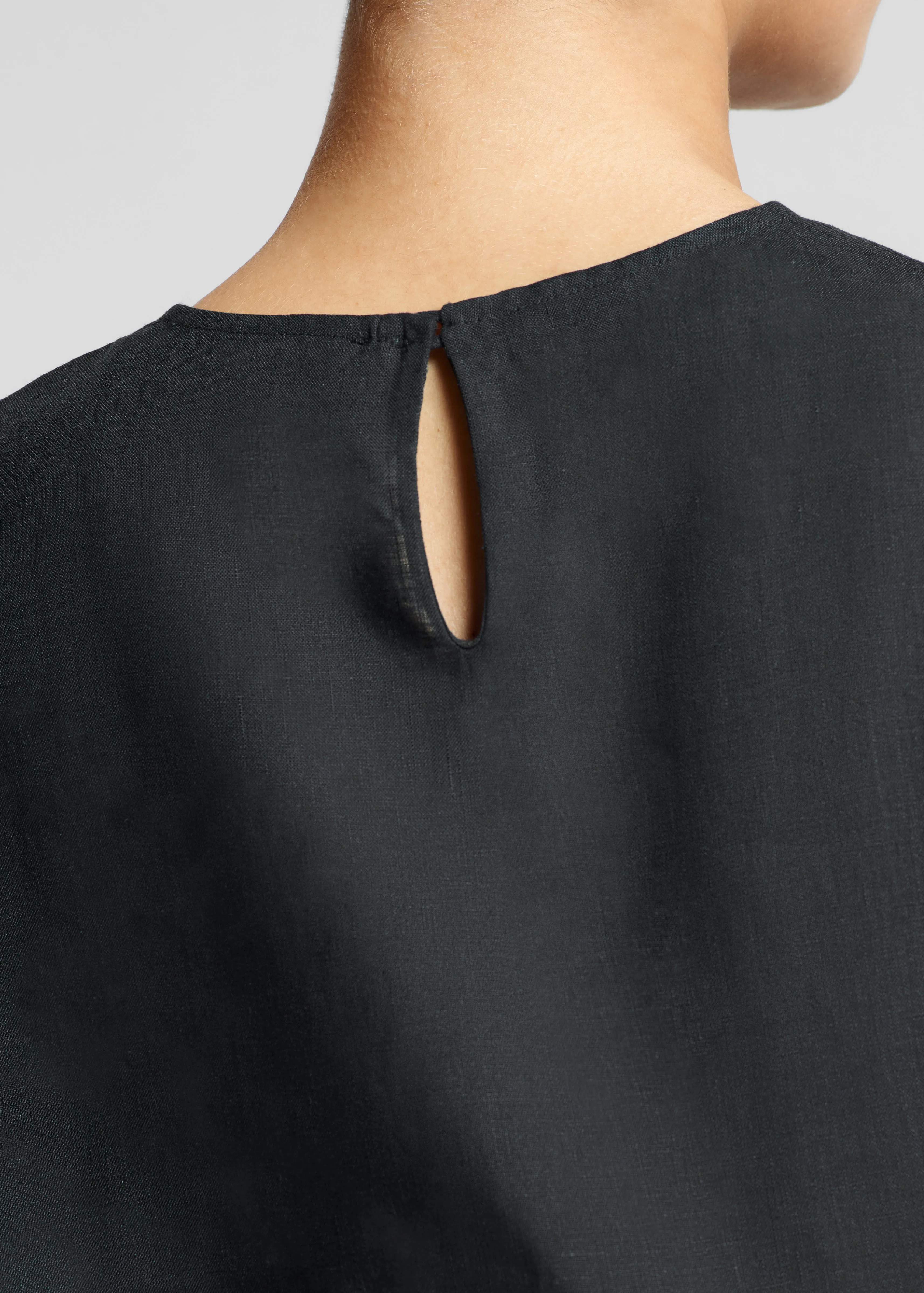 Dasha Sleeveless Top Black Organic Linen sold by ASCENO product image thumbnail 5