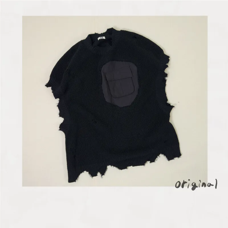 Destroyed Knit Vest Black made by EYE/KHOKI