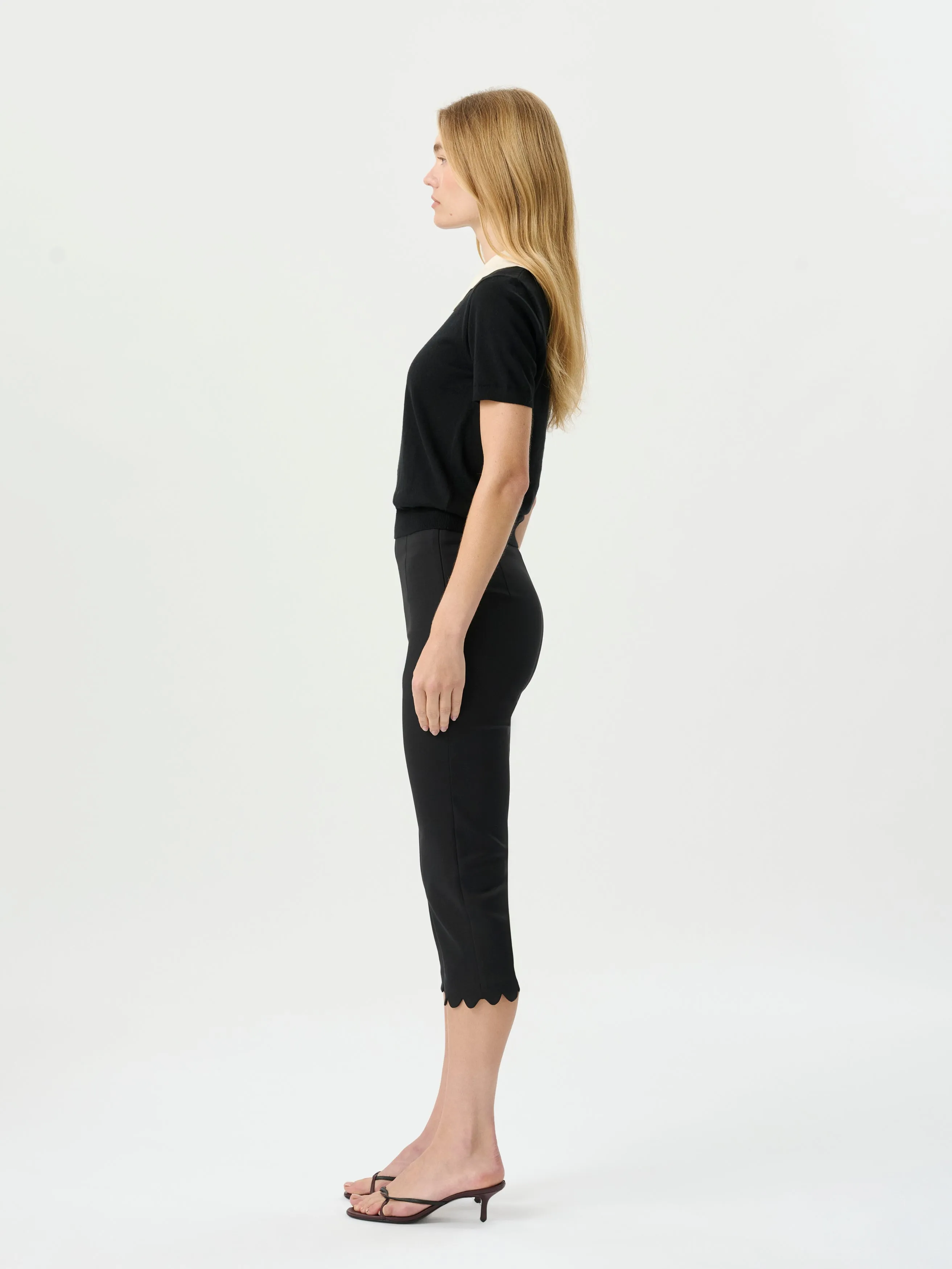 Alfie Capri Black sold by ROAME product image thumbnail 3