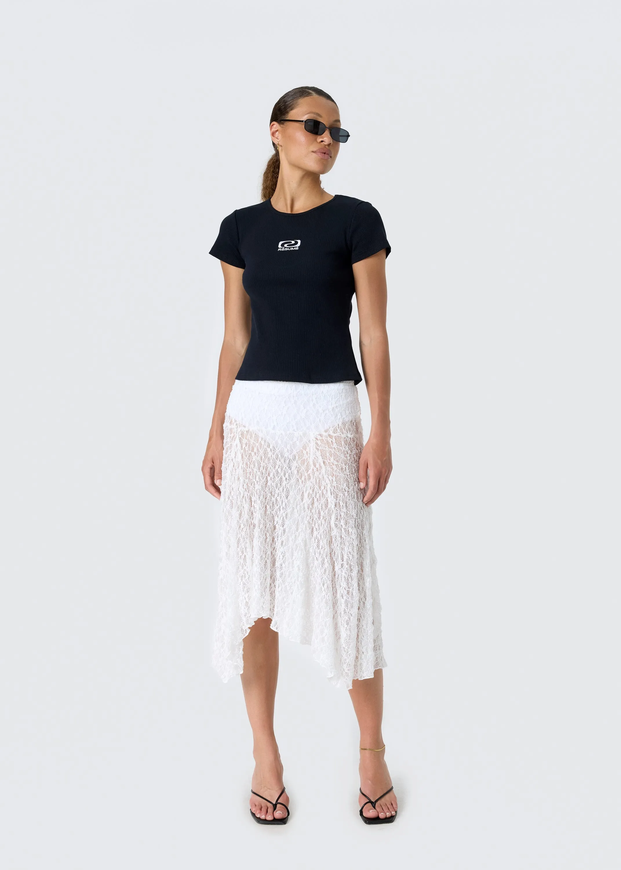 MimiRS Tee Black sold by RÉSUMÉ