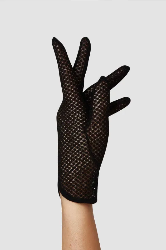 Crochet Black made by Handsome Stockholm
