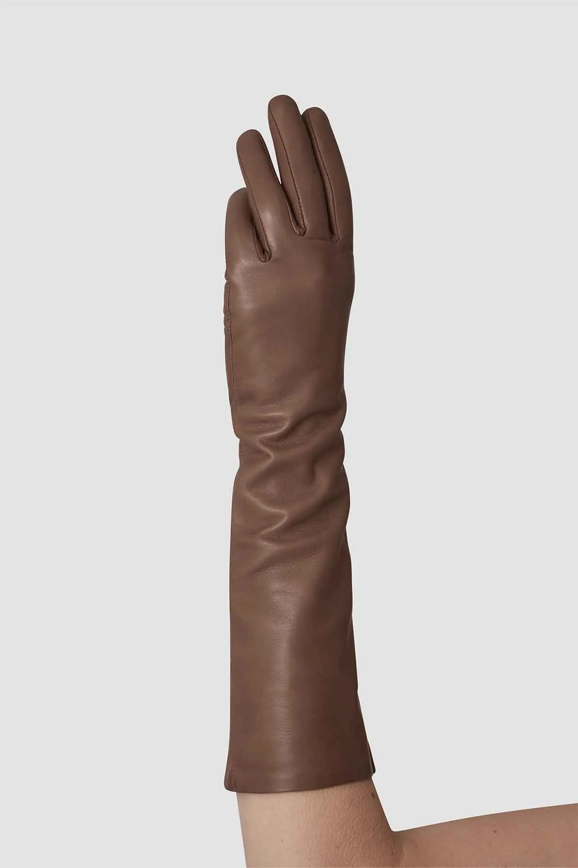 Essentials Long Taupe sold by Handsome Stockholm