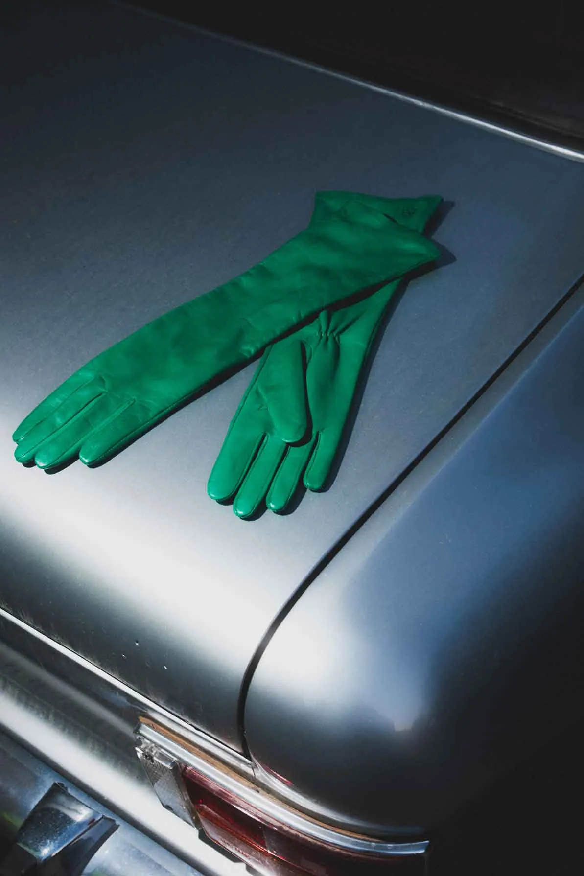 Essentials Long Kelly Green sold by Handsome Stockholm product image thumbnail 3