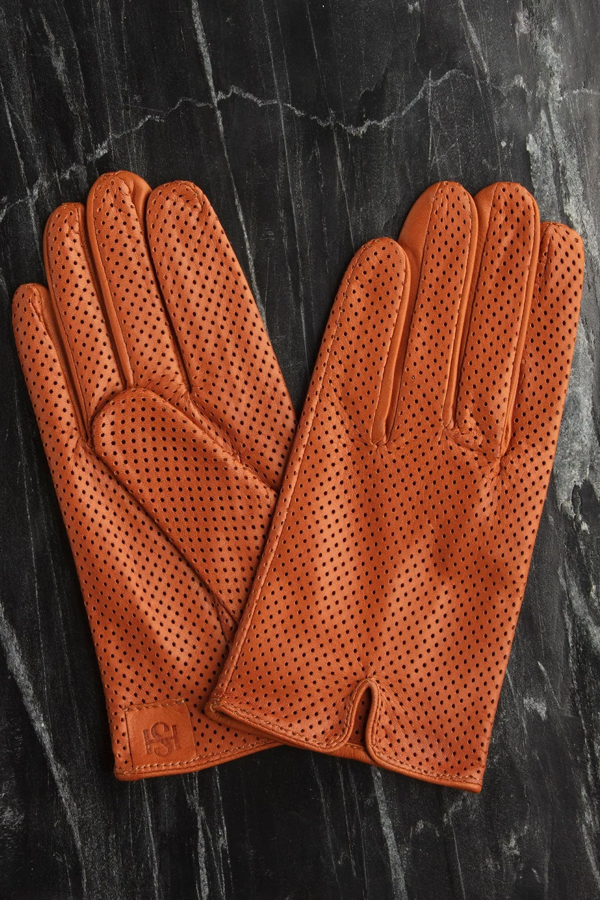 Statement Perforated Cognac - Men sold by Handsome Stockholm product image thumbnail 3