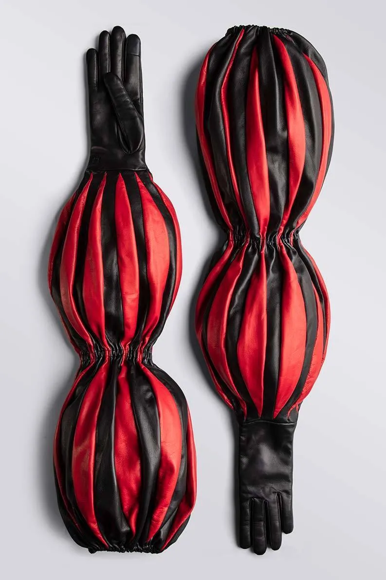 Queen Long Red & Black sold by Handsome Stockholm product image thumbnail 2