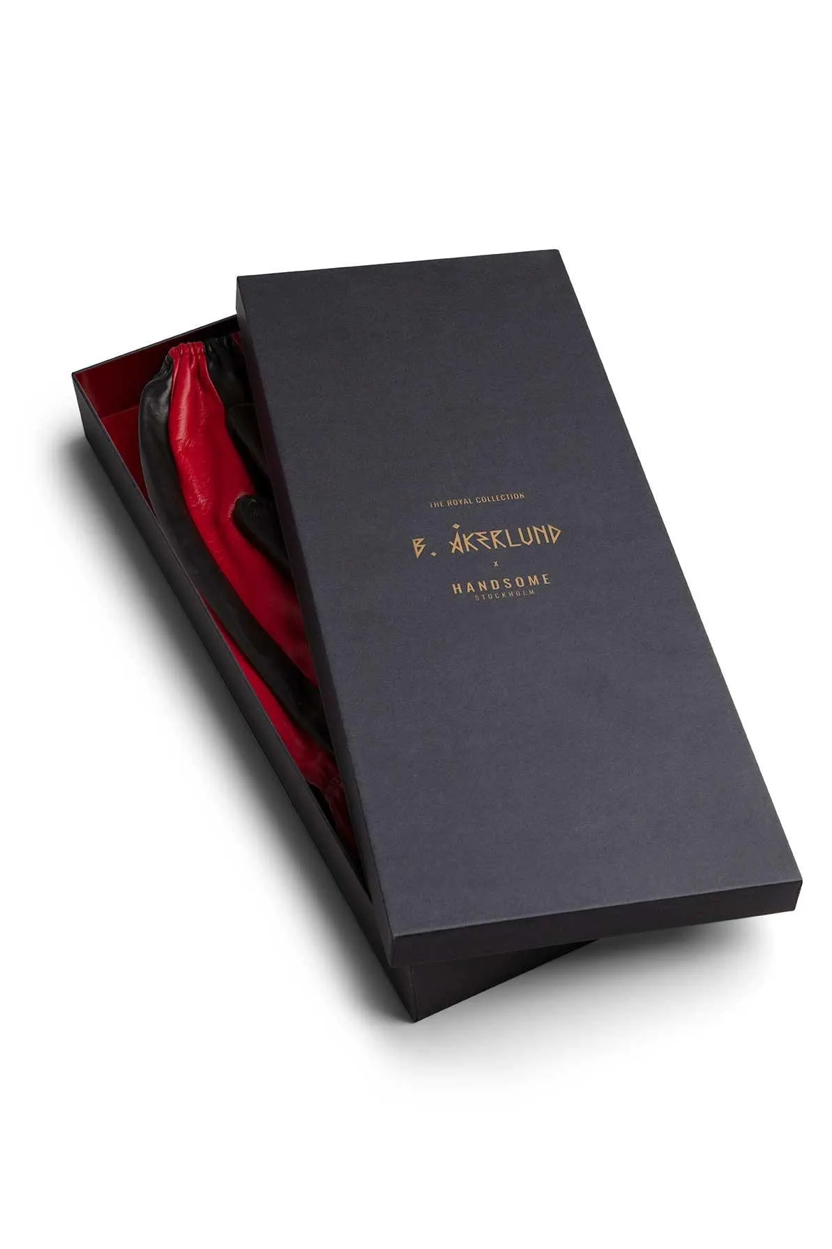 Queen Long Red & Black sold by Handsome Stockholm product image thumbnail 4
