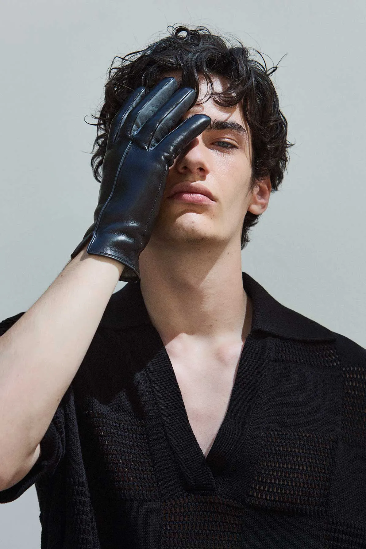 Statement Black - Men sold by Handsome Stockholm product image thumbnail 2