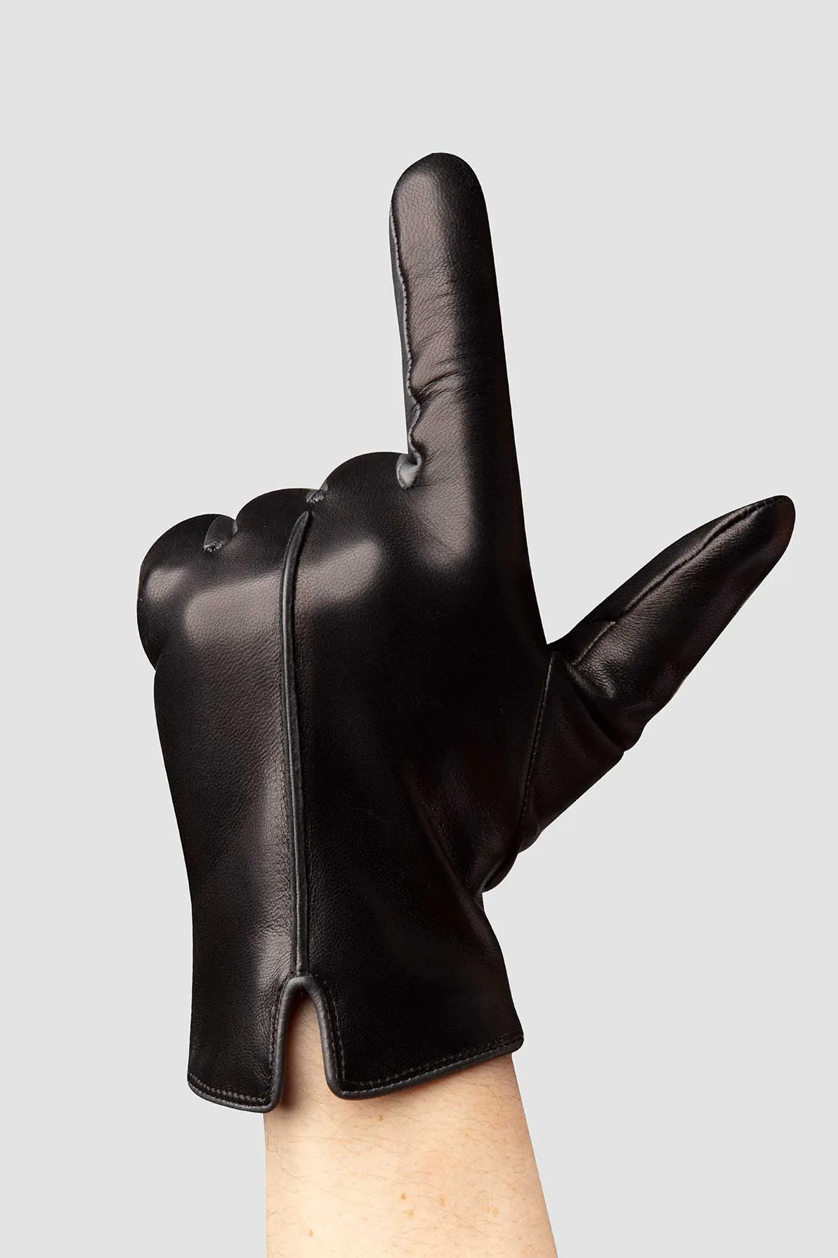 Statement Black - Men sold by Handsome Stockholm