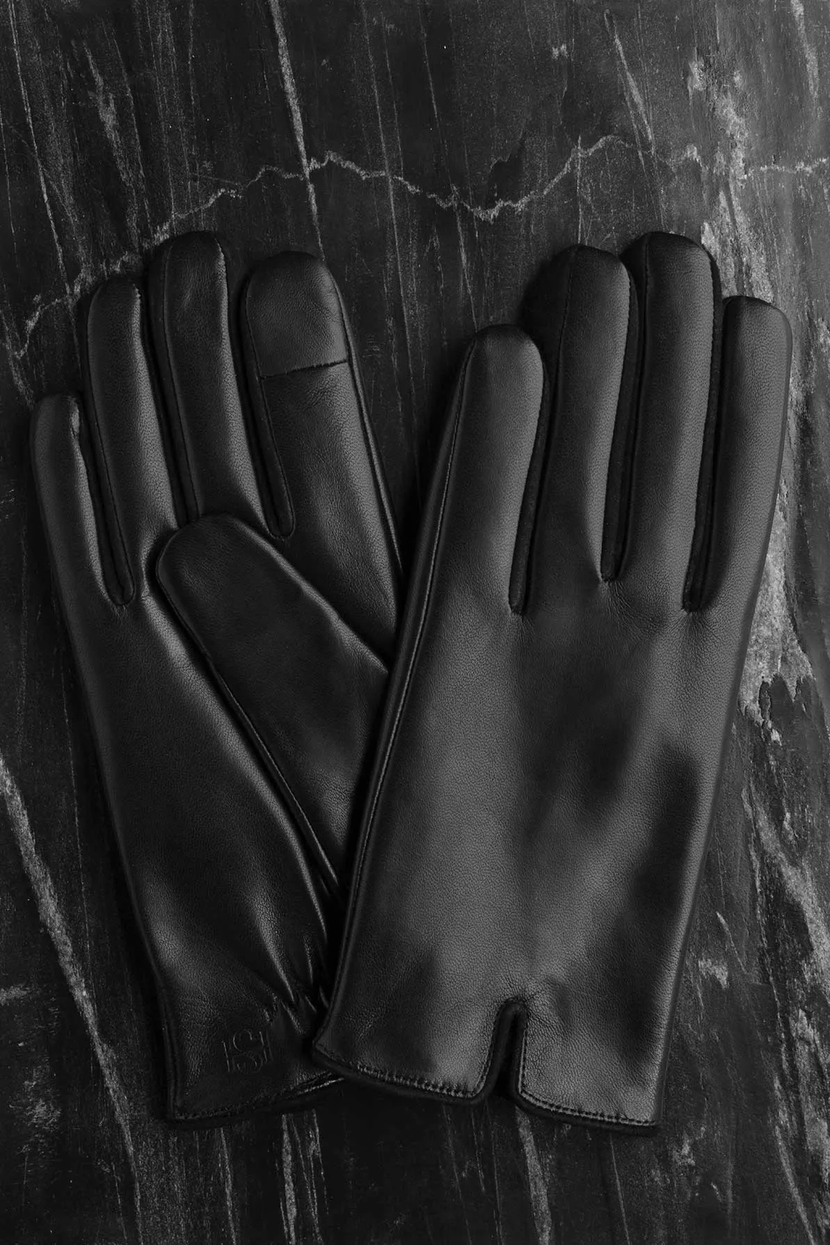 Essentials Black - Men sold by Handsome Stockholm product image thumbnail 2