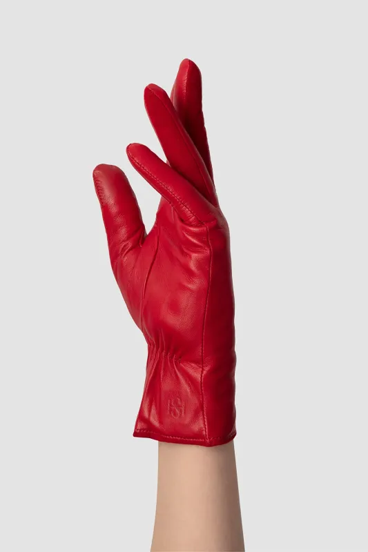 Essentials Red made by Handsome Stockholm