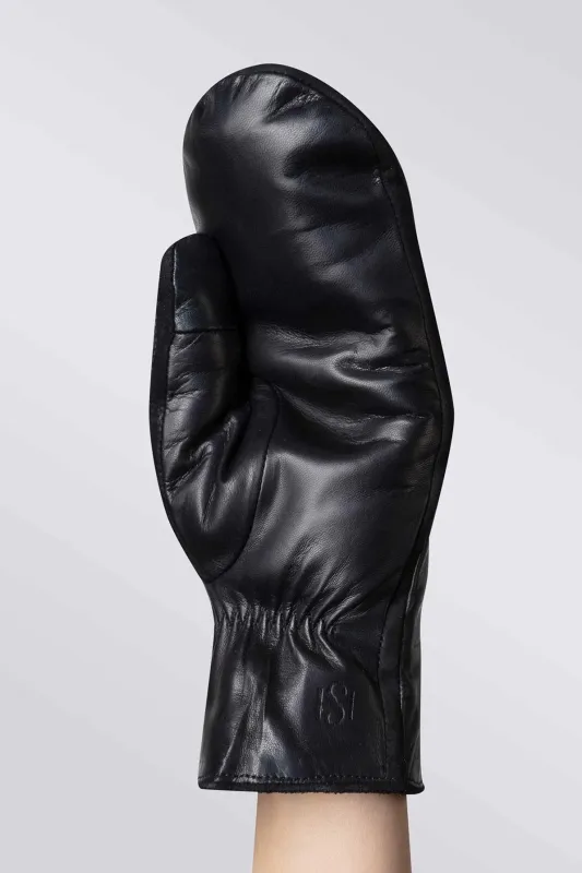 Essentials Mittens Black made by Handsome Stockholm