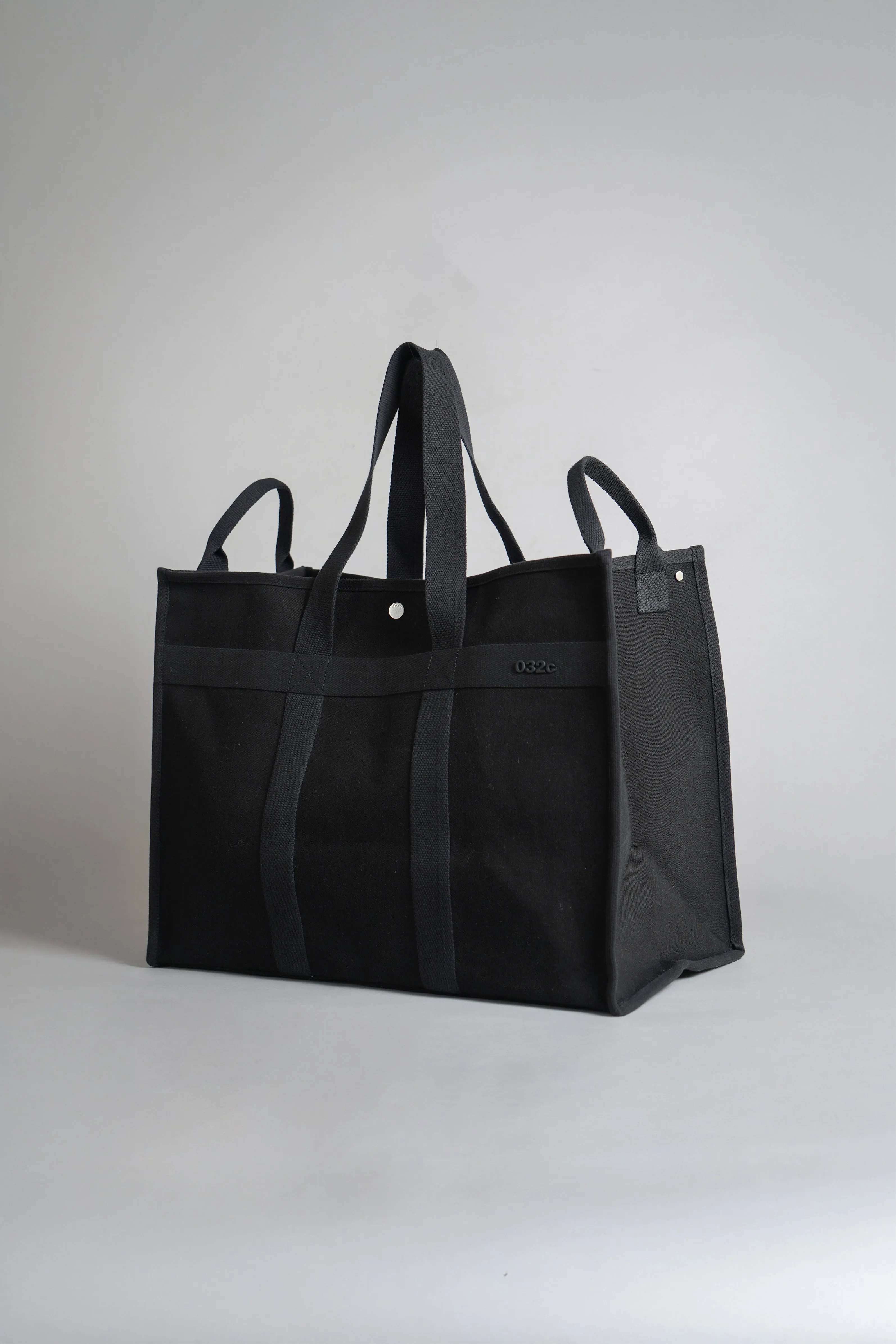 "PORTFOLIO" BAG XL sold by 032c