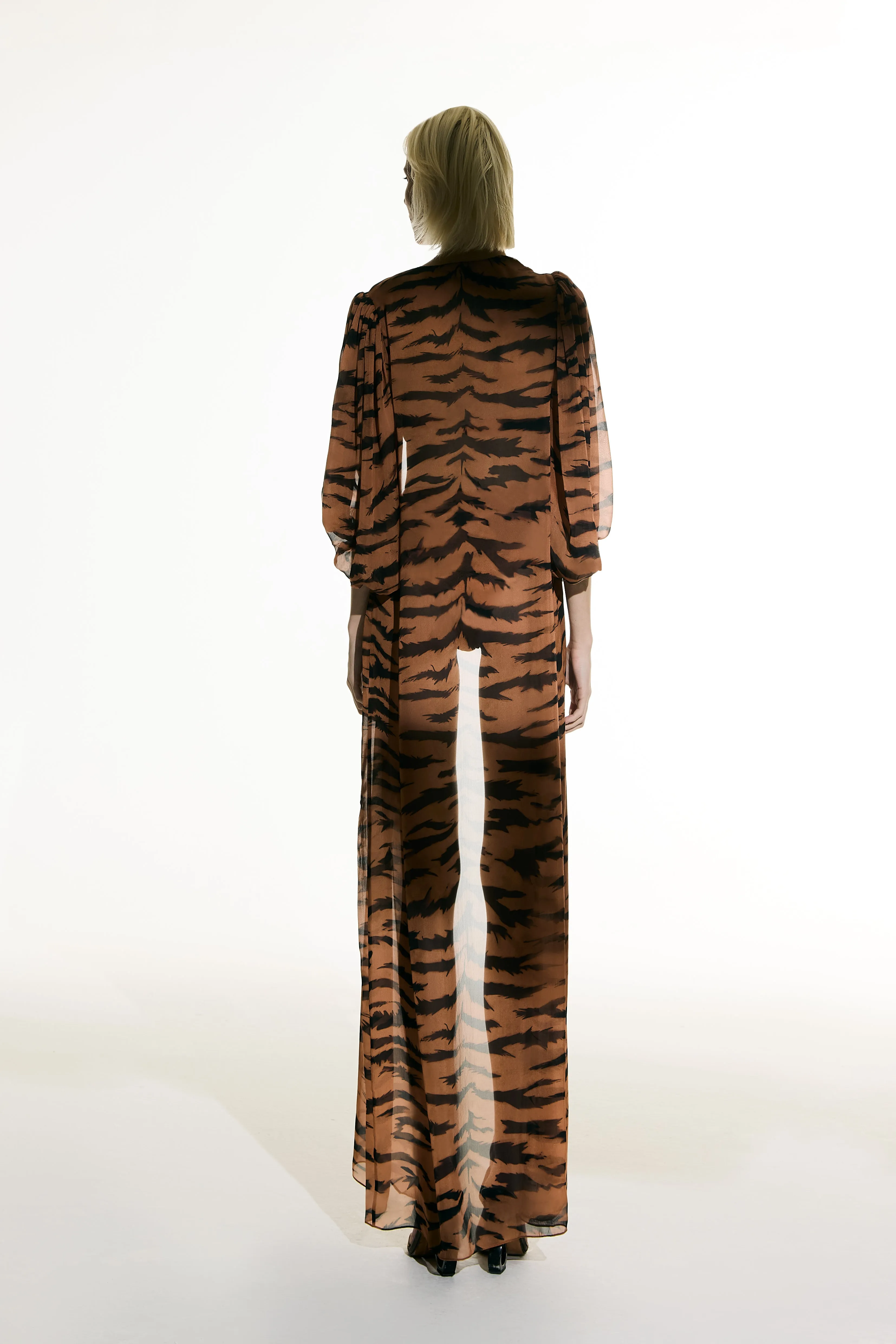 Puff Sleeve Silk Robe sold by Adriana Degreas product image thumbnail 2