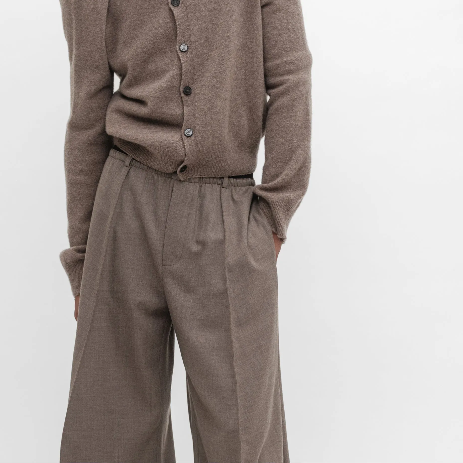 KNEE SHAPE TAILORED PANTS sold by ALAINPAUL product image thumbnail 2