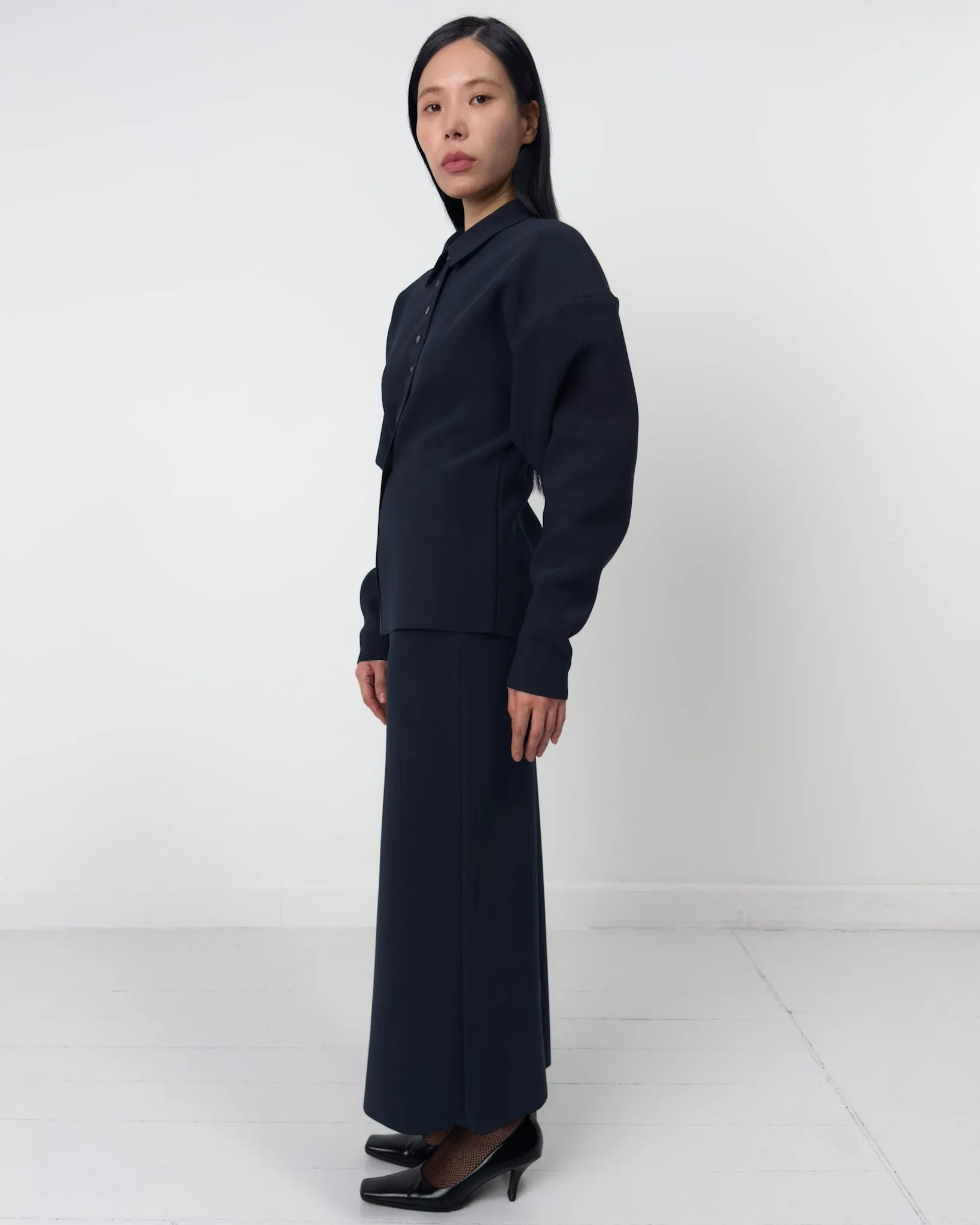 LAY3 POINT COLLAR CARDIGAN sold by BIRROT product image thumbnail 3