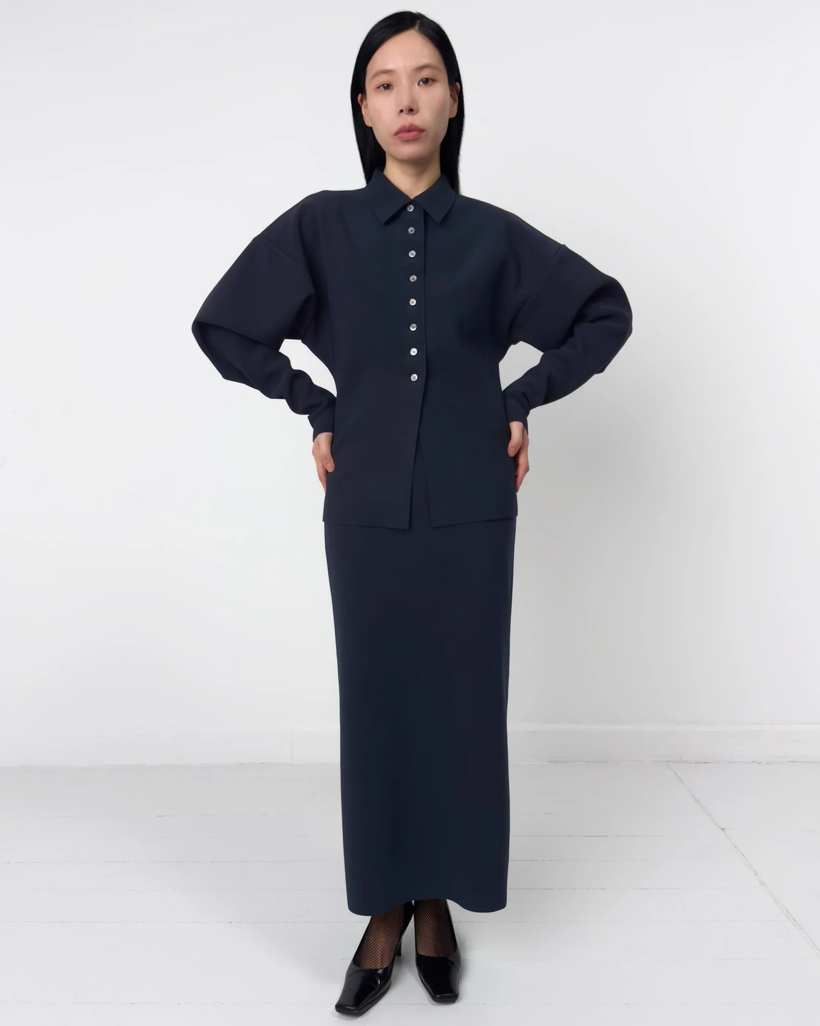 LAY3 POINT COLLAR CARDIGAN sold by BIRROT product image thumbnail 2