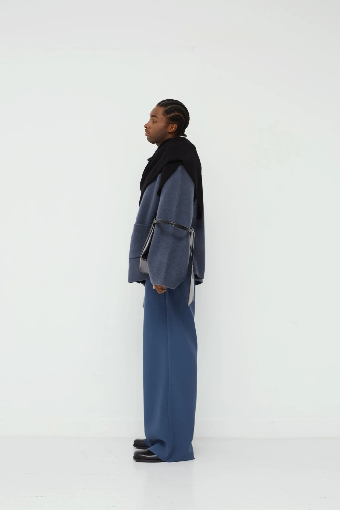 ROUND CARDIGAN sold by BIRROT product image thumbnail 2