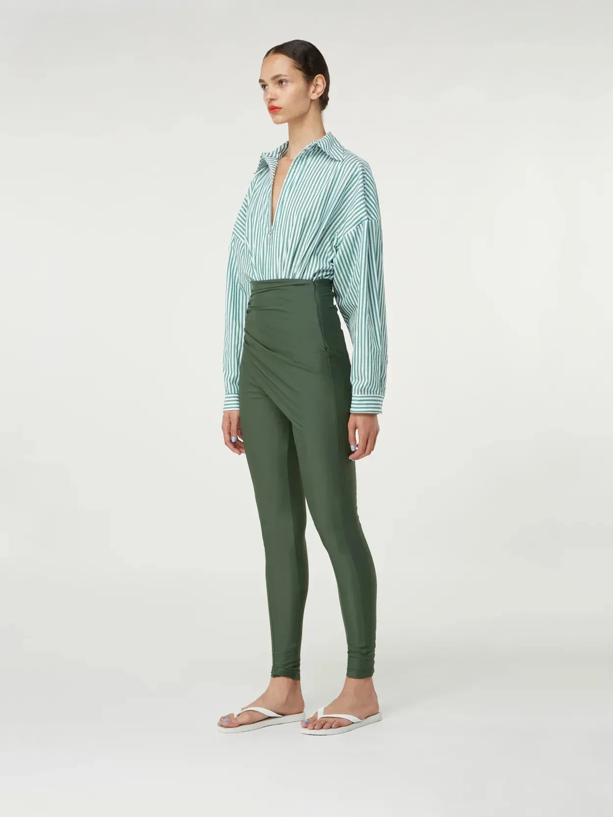 Loa White Evergreen – Cotton Poplin Zip Bodysuit sold by GAUGE81 product image thumbnail 2