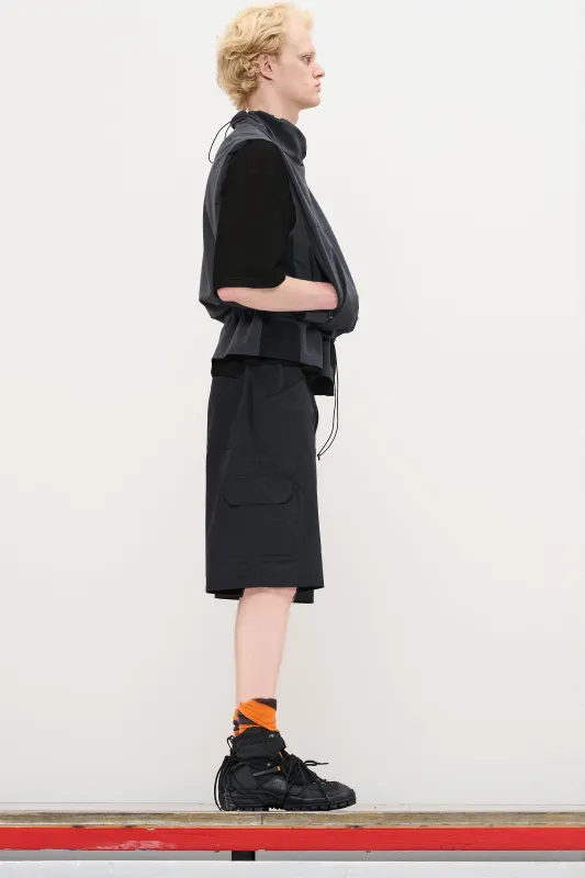 LIGHT INTERLOCK SHORT SLEEVE - BLACK made by GR10K