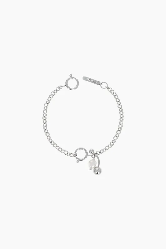 Blair bracelet made by Justine Clenquet