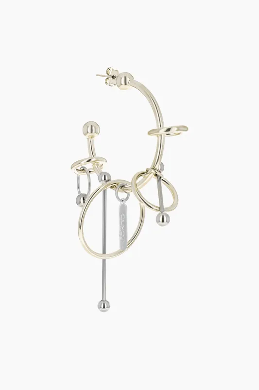 Carl gold earring made by Justine Clenquet