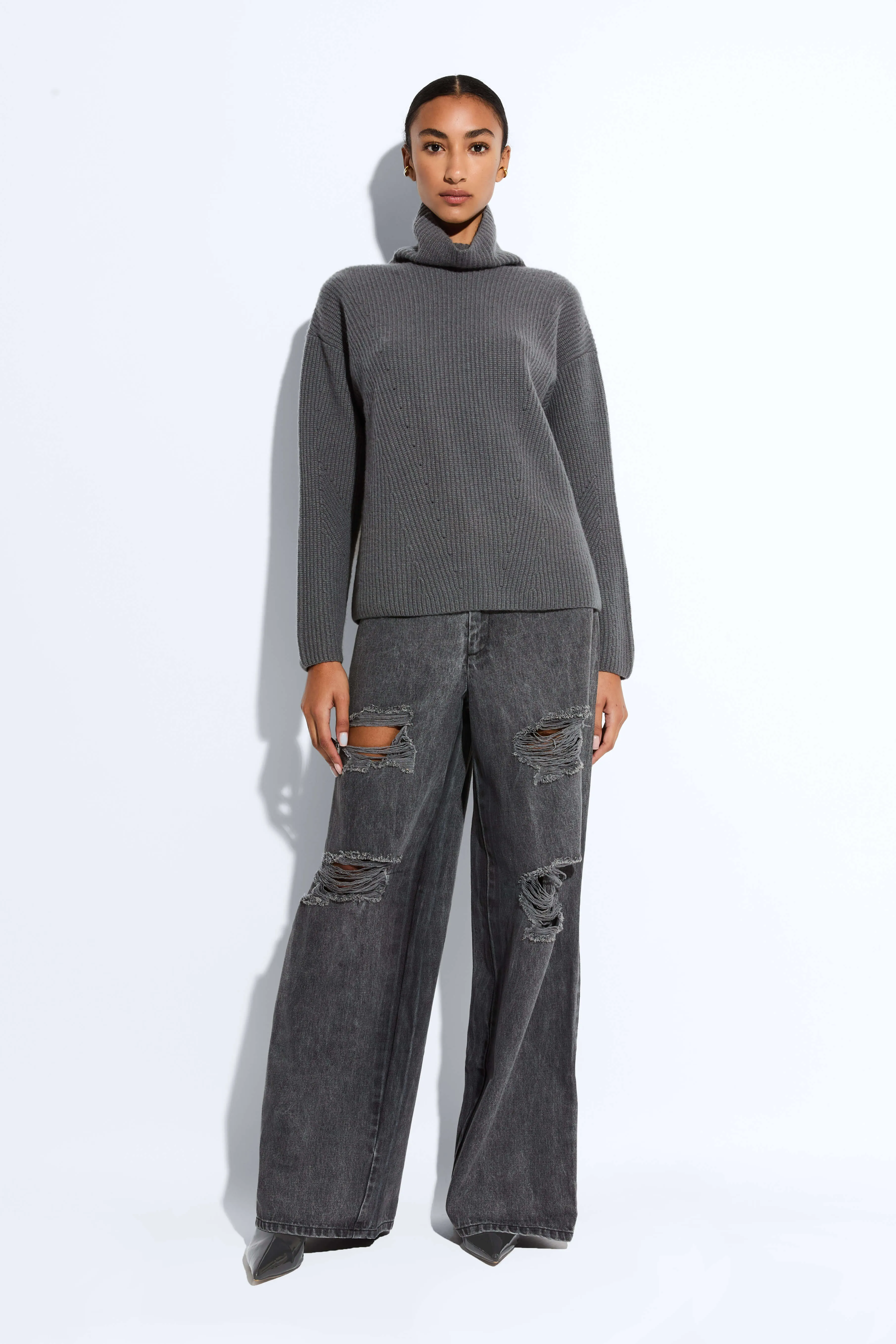 Cashmere Silk Turtleneck sold by LAPOINTE product image thumbnail 2