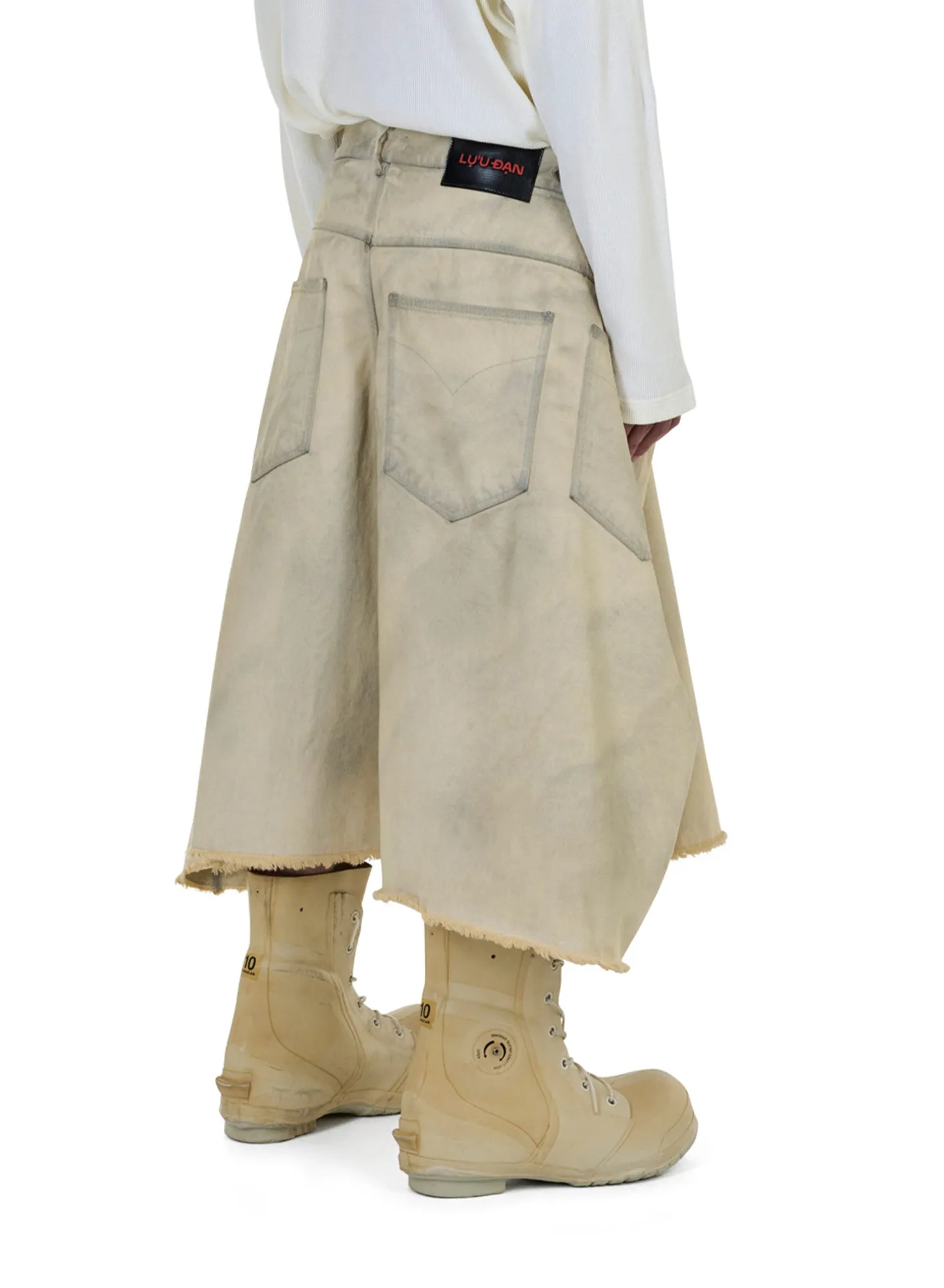 MAXI SHORTS sold by LUU DAN product image thumbnail 5