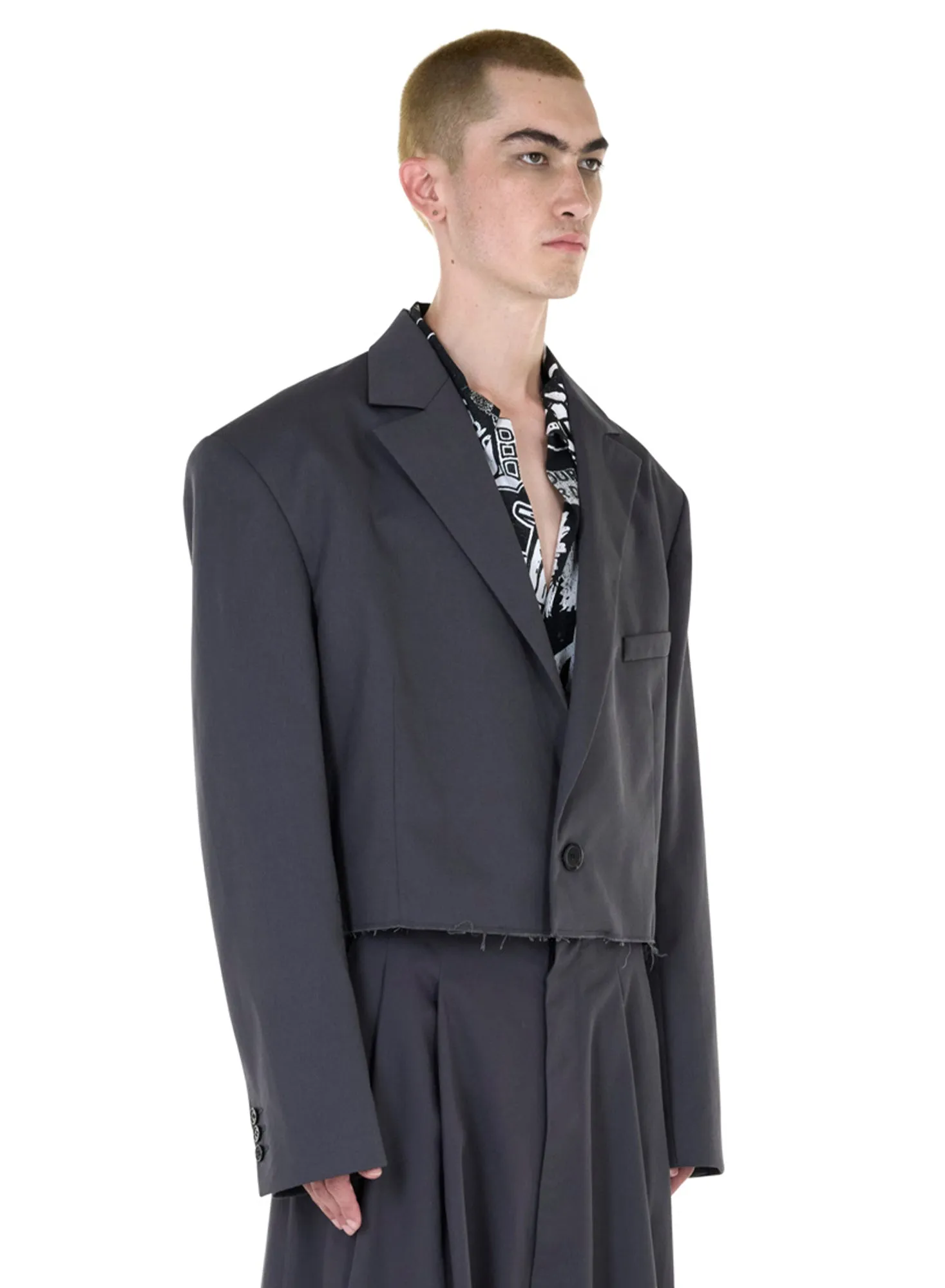 SLASHED BLAZER sold by LUU DAN product image thumbnail 4