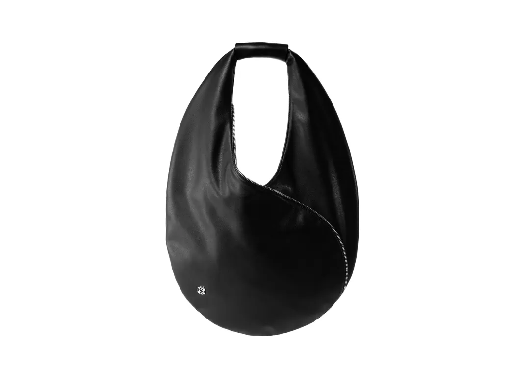YY Black Beyond Leather made by ROMBAUT