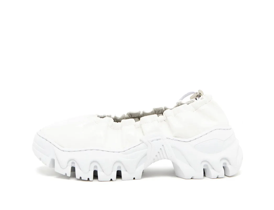 BOCCACCIO II AURA WHITE made by ROMBAUT