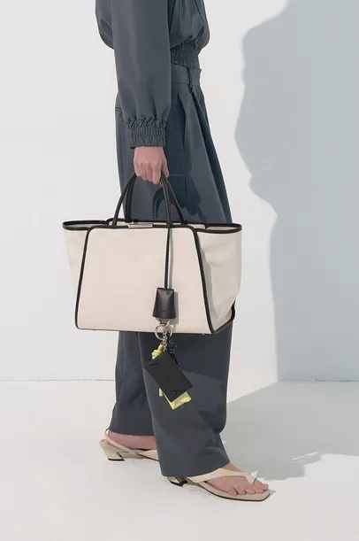 Piper Tote Canvas Bag M sold by SYSTEM product image thumbnail 2