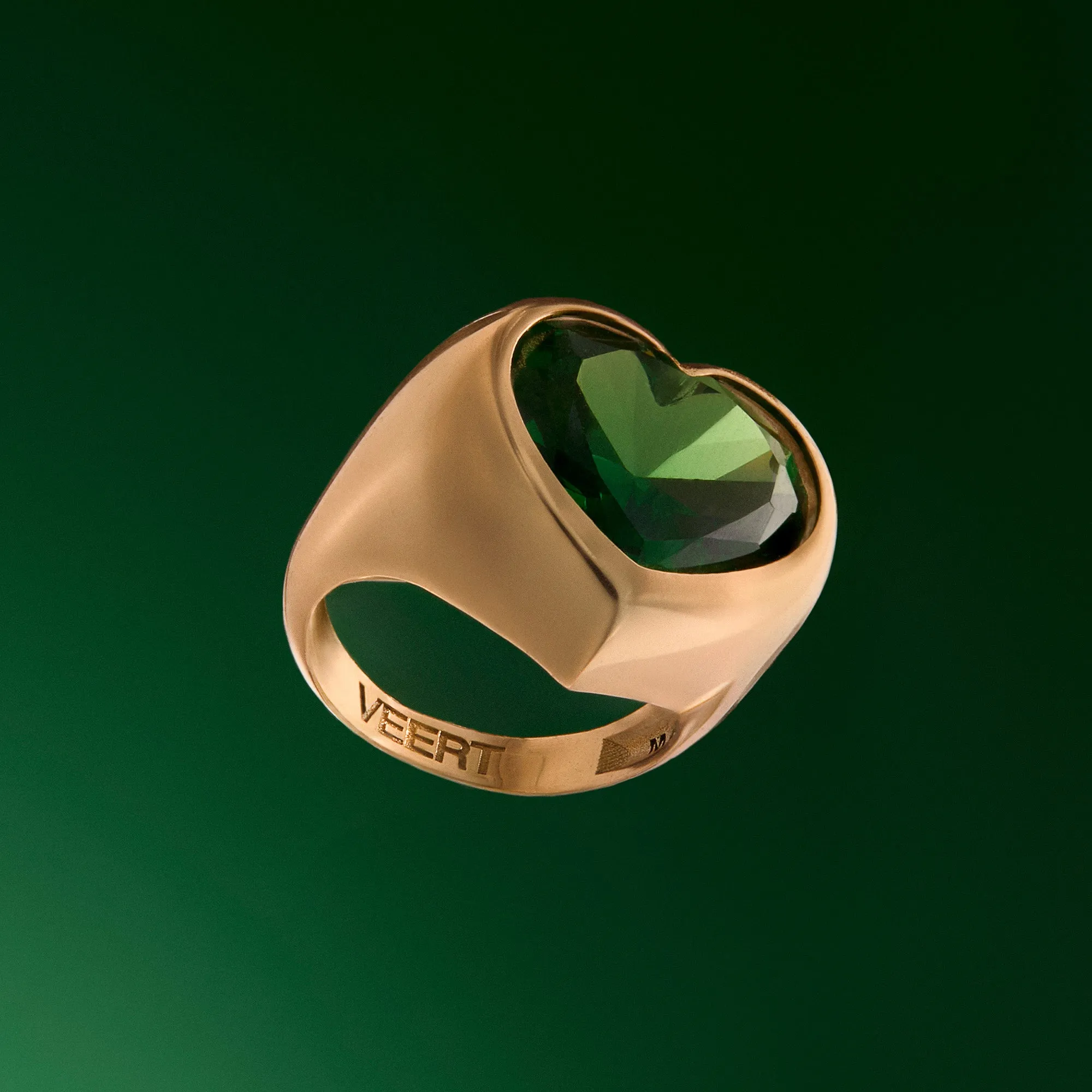The Macro Heart Ring in Yellow Gold sold by VEERT product image thumbnail 4