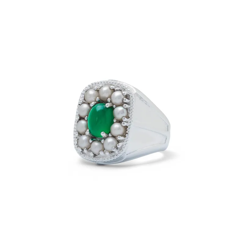 The Royal Signet Ring in White Gold made by VEERT