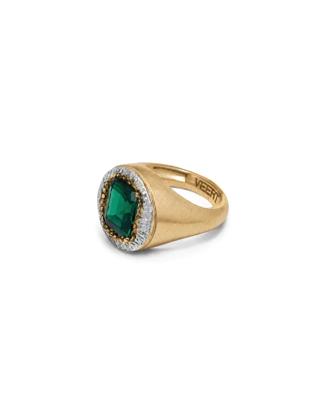 The Green Heritage Dual Tone Signet Ring in Yellow Gold made by VEERT