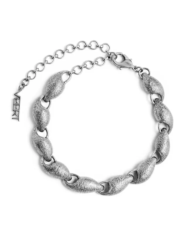 The Sculpt Link Bracelet in White Gold made by VEERT