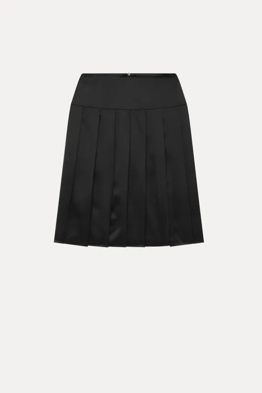 The Plissée Midi sold by ALFIE