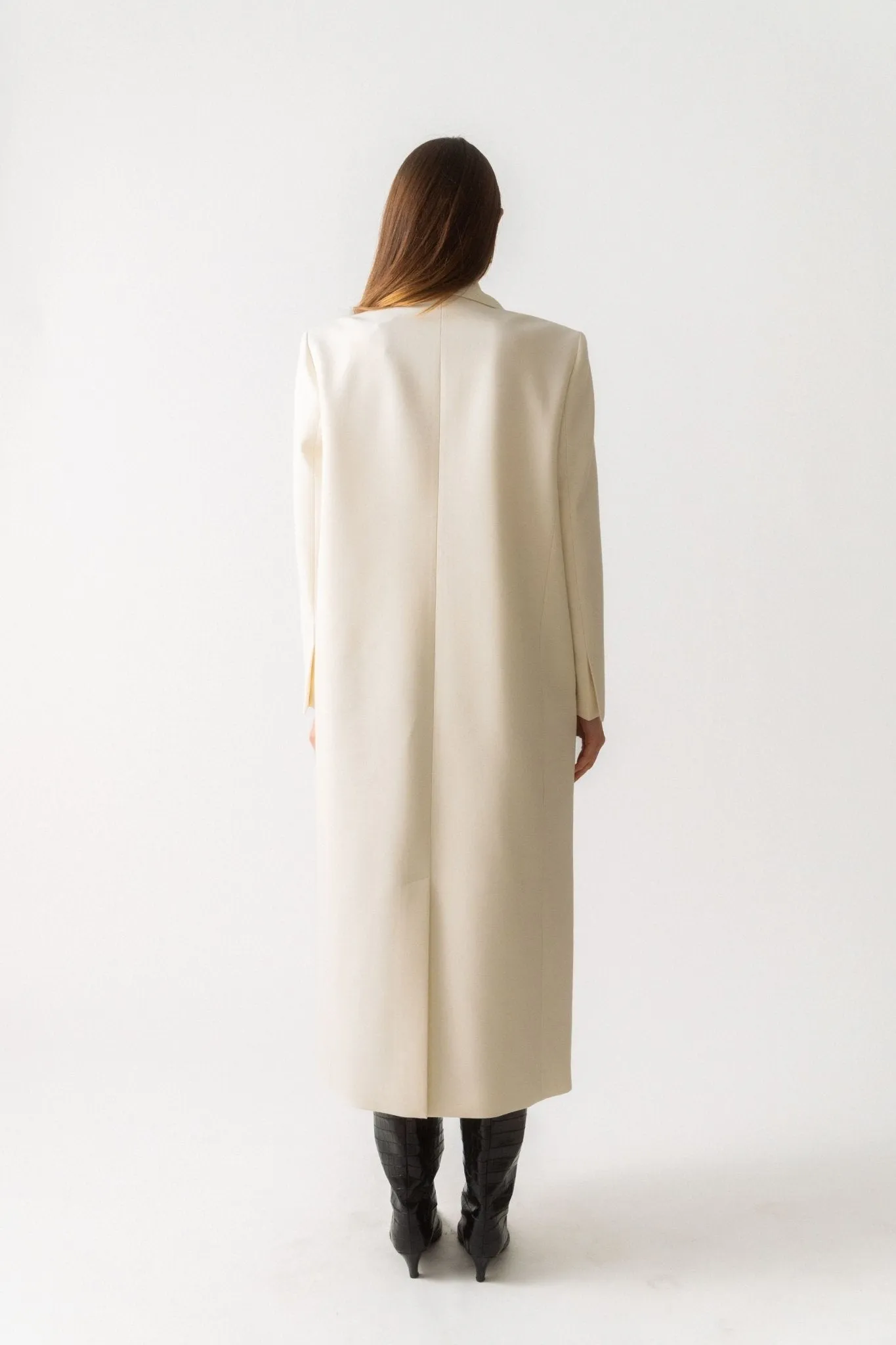 Róhe Double-Breasted Wool Coat sold by Bessette product image thumbnail 4