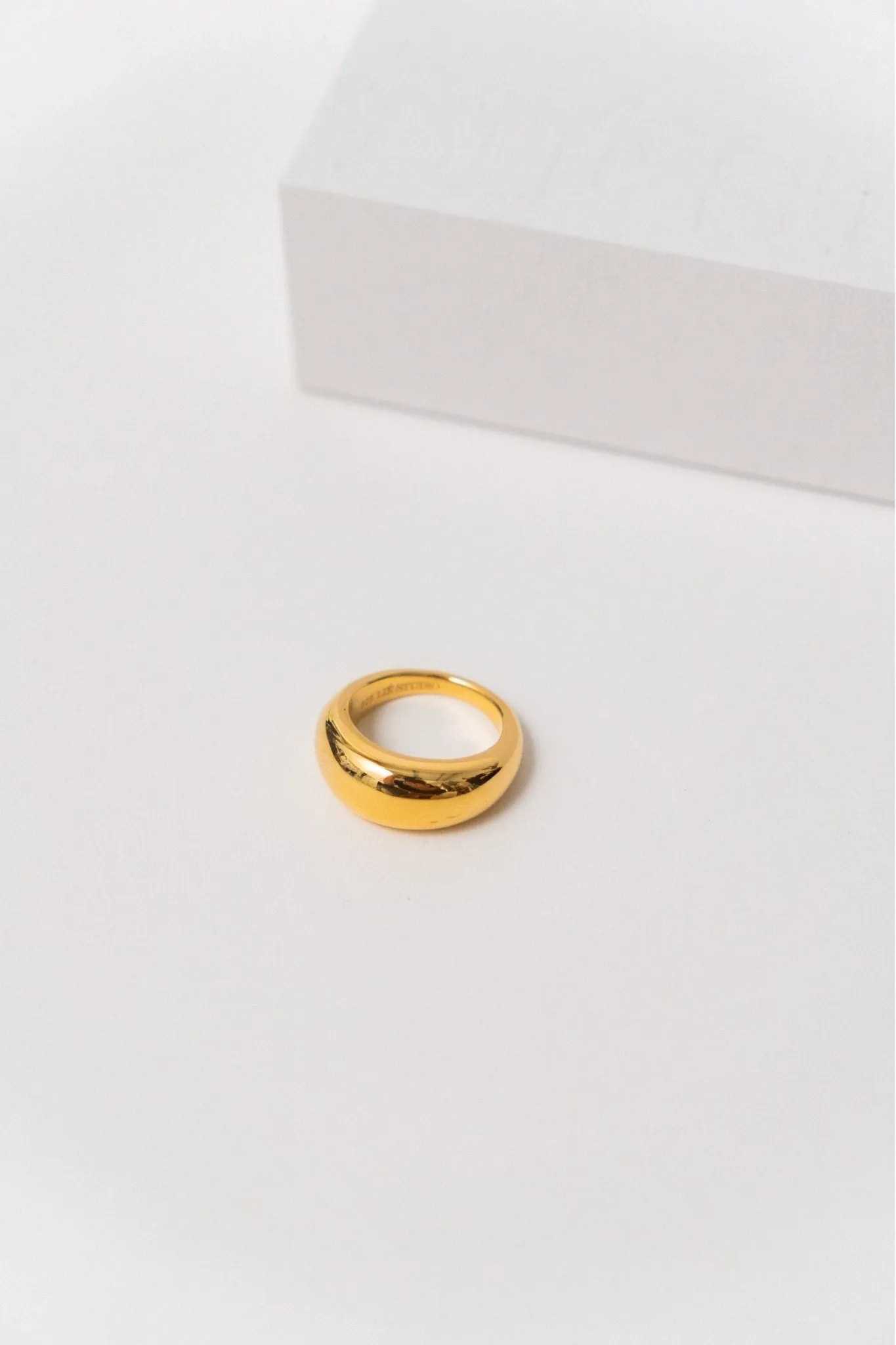 The Anna Ring Gold sold by Bessette