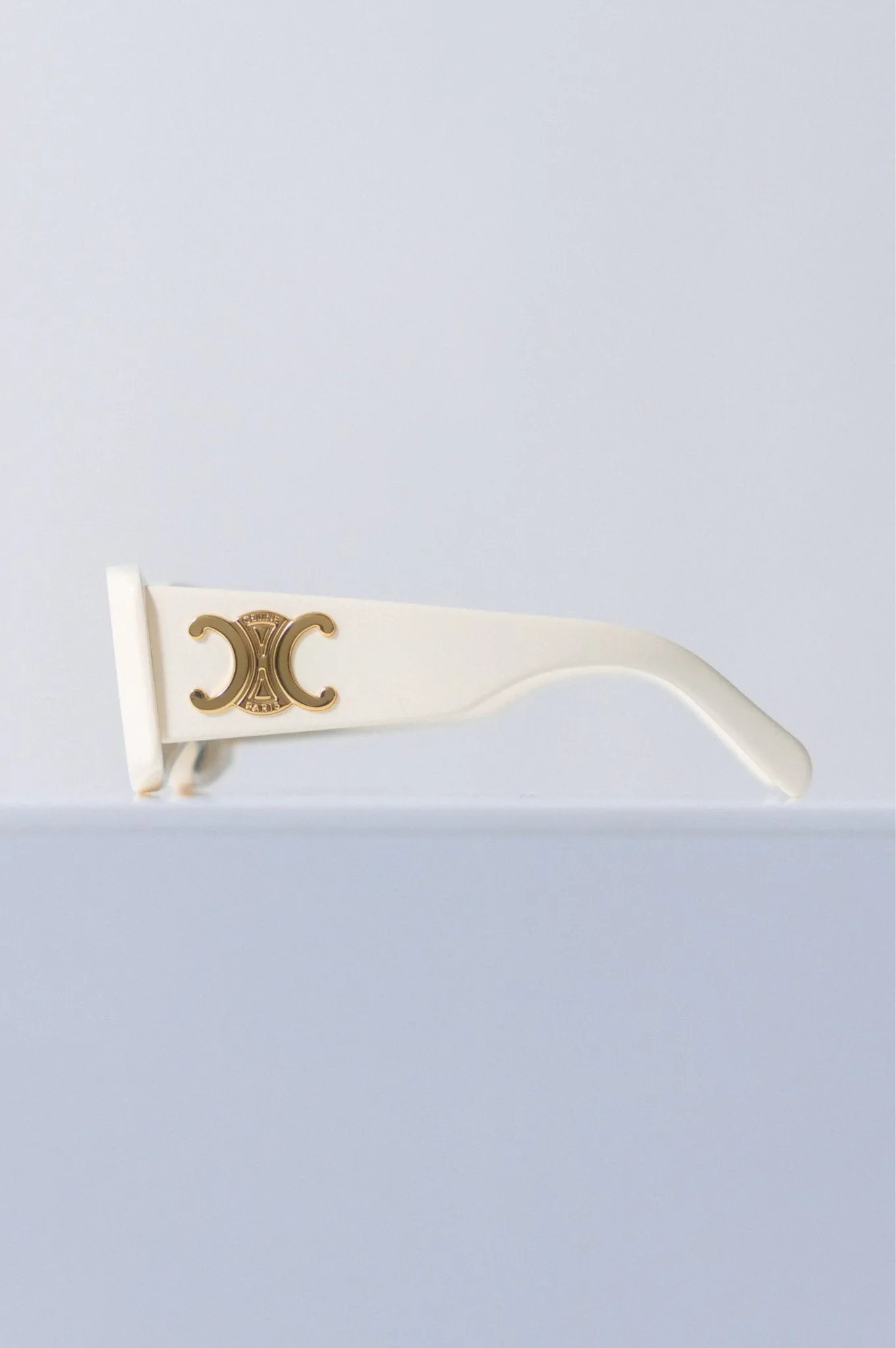 Celine Triomphe Oversized Square-Frame Sunglasses sold by Bessette product image thumbnail 4