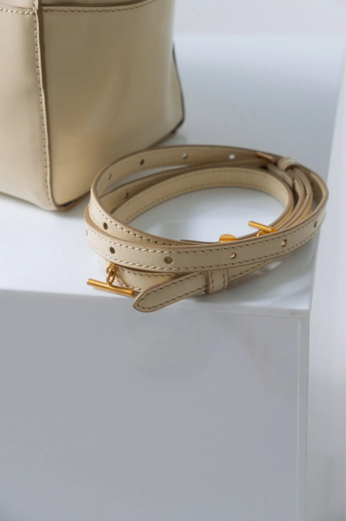 Métier Incognito Mini Tote Bag sold by Bessette product image thumbnail 5