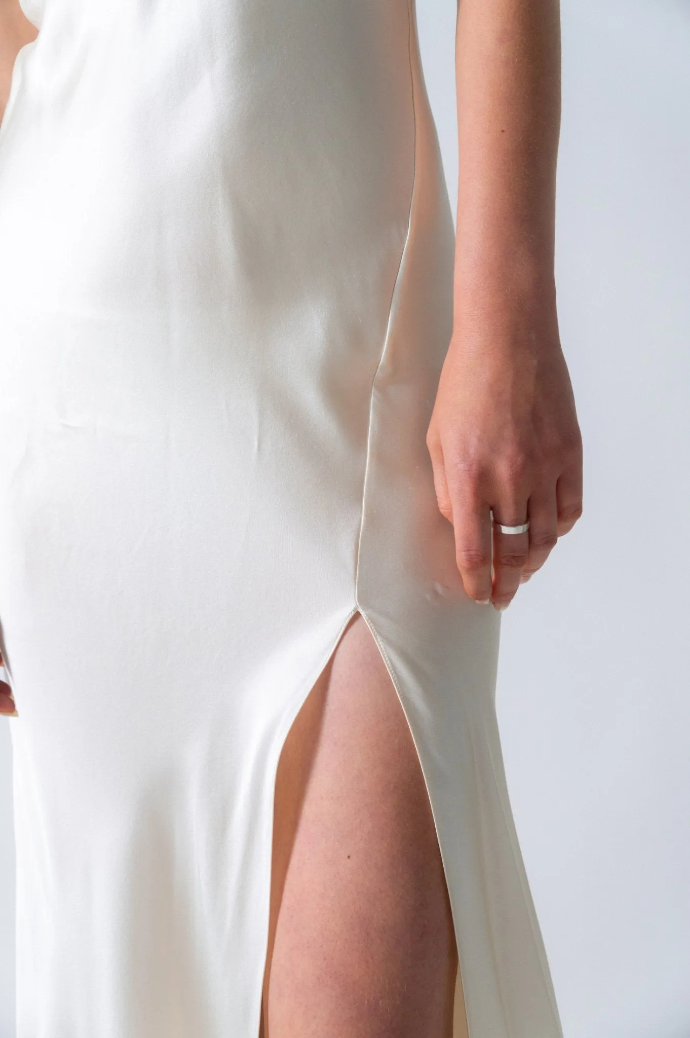 Nili Lotan Katie Silk Dress (XSmall) sold by Bessette product image thumbnail 3