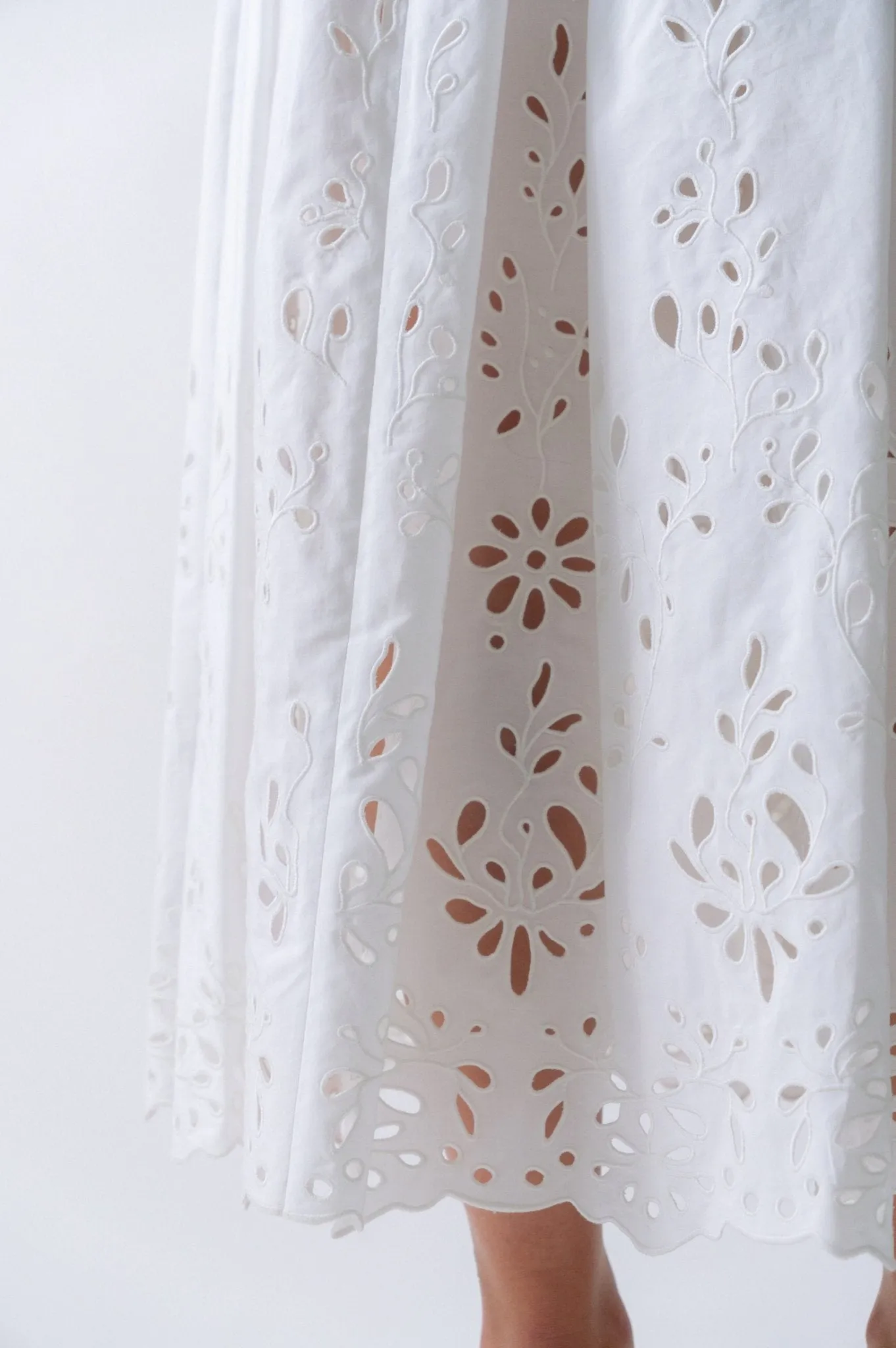 Chloé Broderie Anglaise Cotton Midi Skirt sold by Bessette product image thumbnail 4