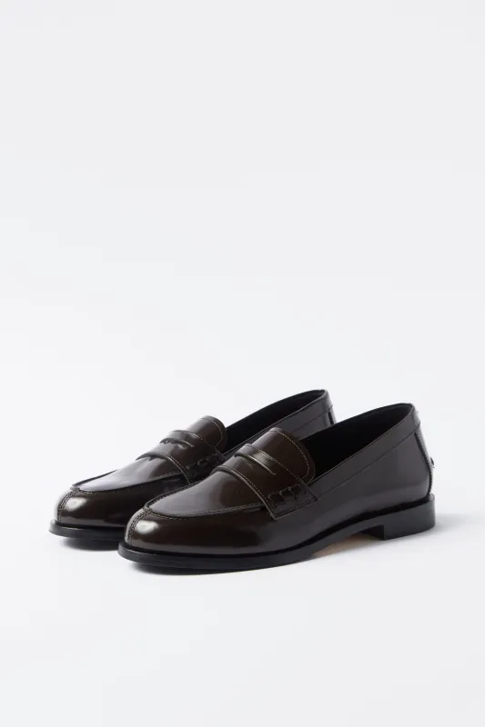Aeyde Oscar Polido Leather Loafers in Moka sold by Bessette