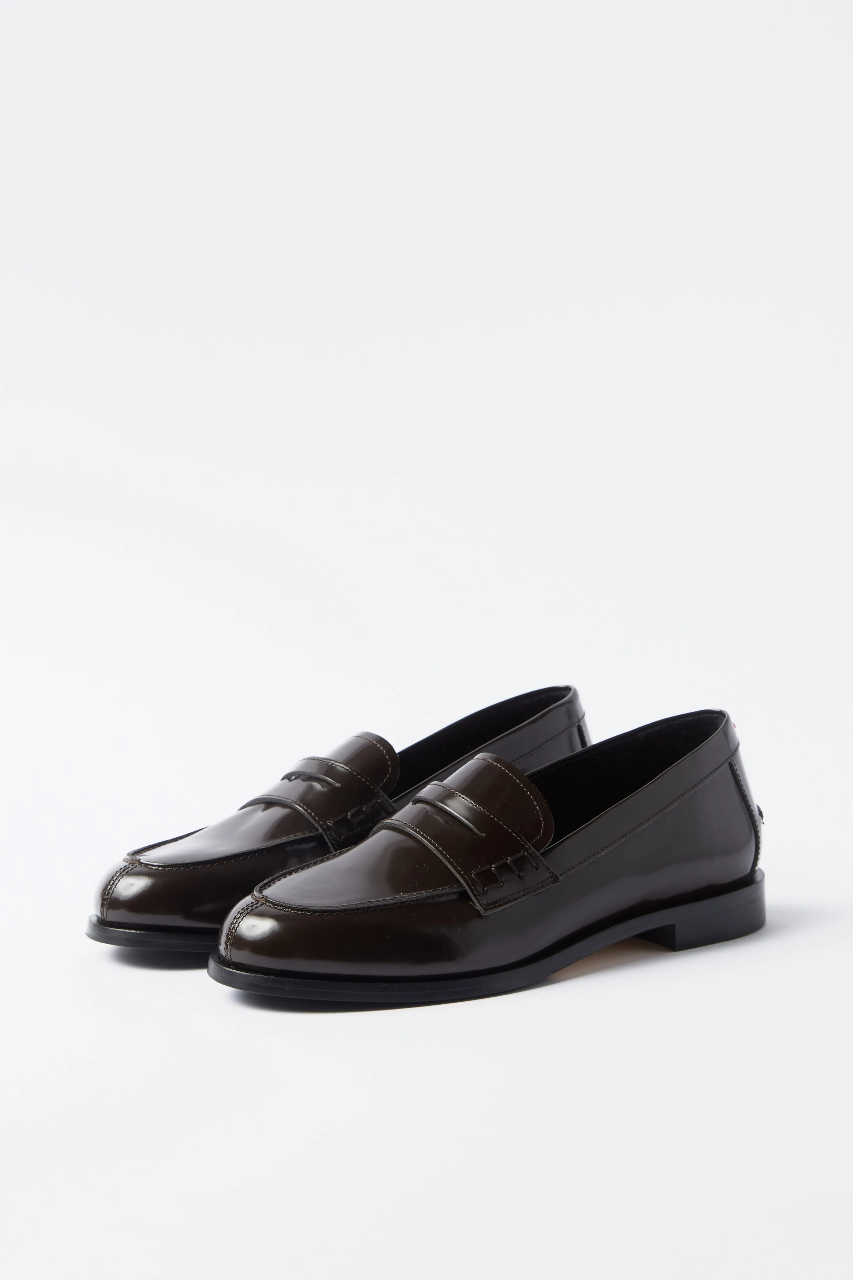 Aeyde Oscar Polido Leather Loafers in Moka sold by Bessette