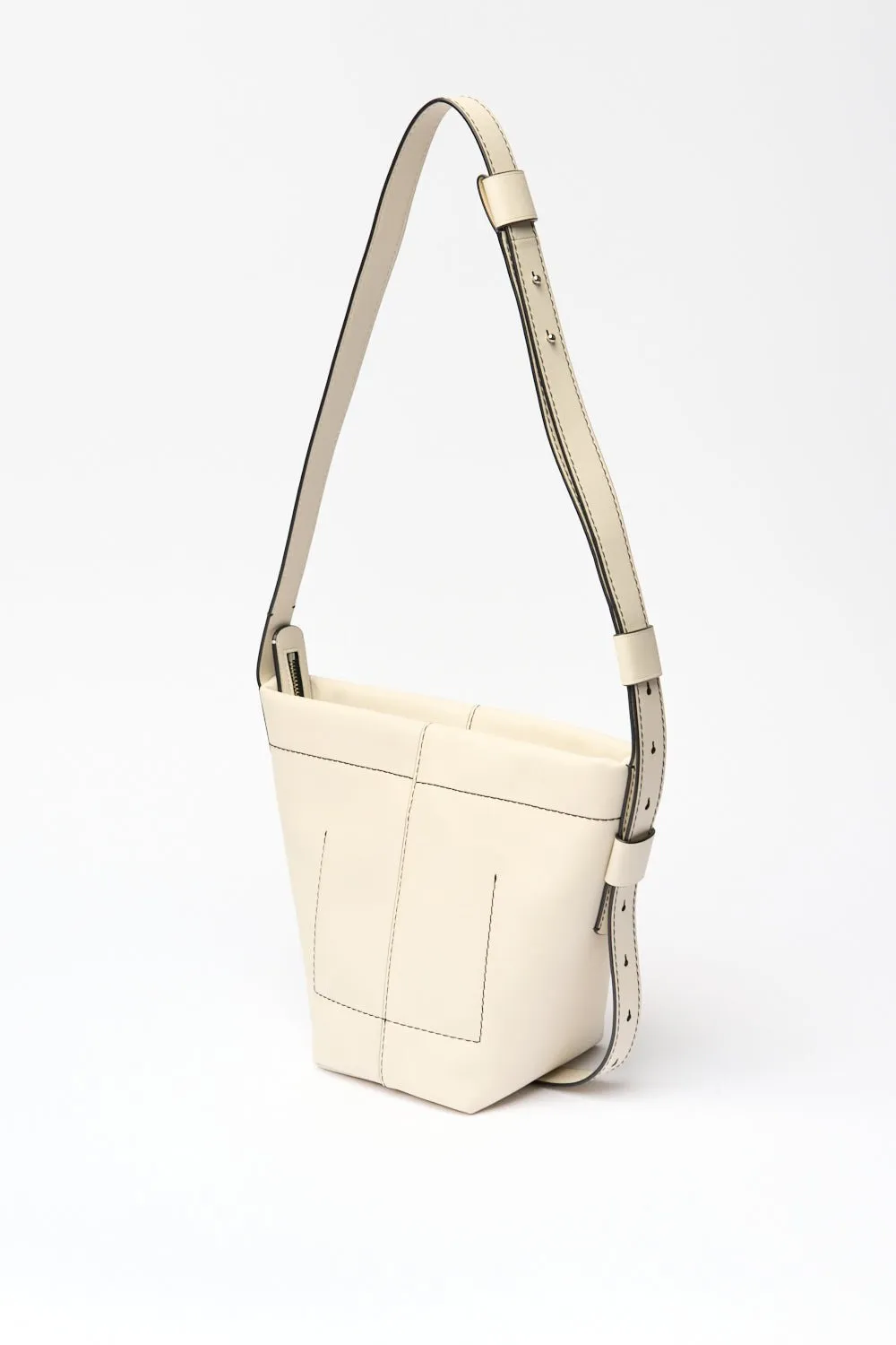 White Label Barrow Bucket Bag Vanilla sold by Bessette product image thumbnail 4