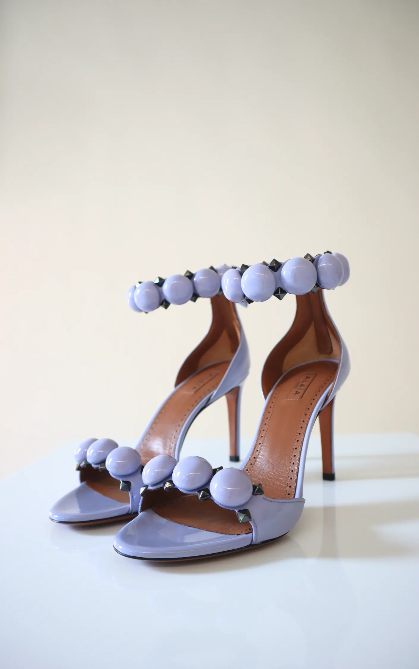 Alaïa La Bombe 90 Patent Heels sold by Bessette product image thumbnail 2