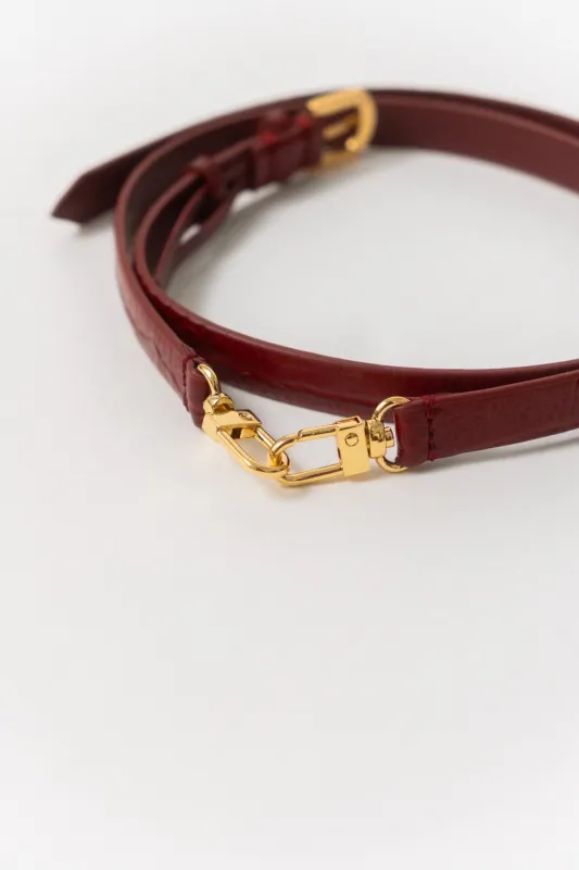 Double Clasp Leather Belt Red Croco made by Toteme