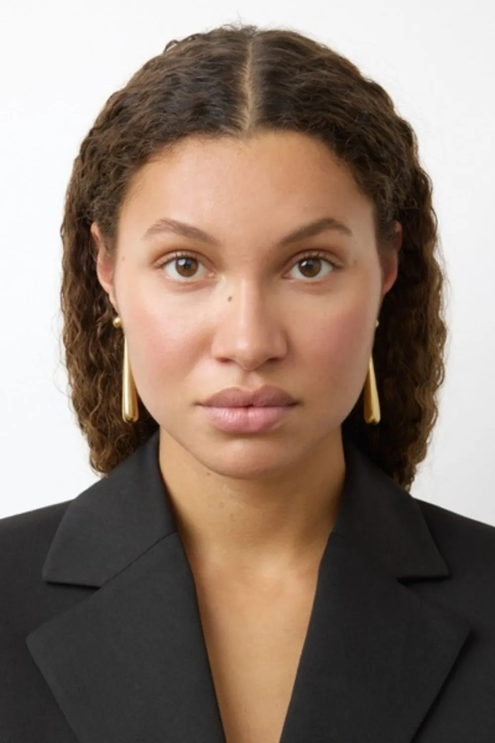 Lié Studio The Louise Earrings Gold sold by Bessette product image thumbnail 2