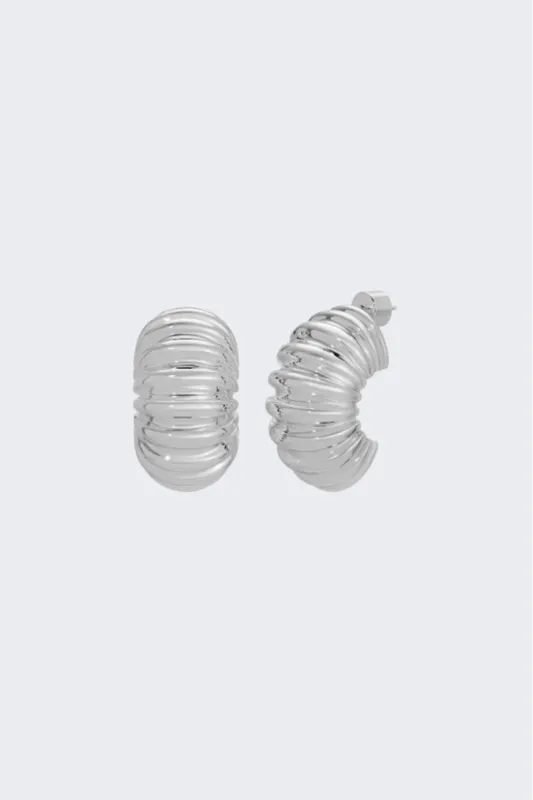 Husk Silver Earring made by Heaven Mayhem